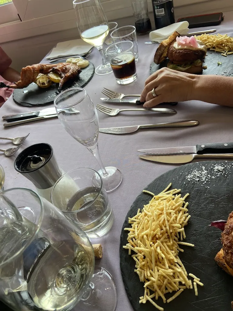 R LEON_Restaurant AmBrasa_Cabrera dAnoia_review