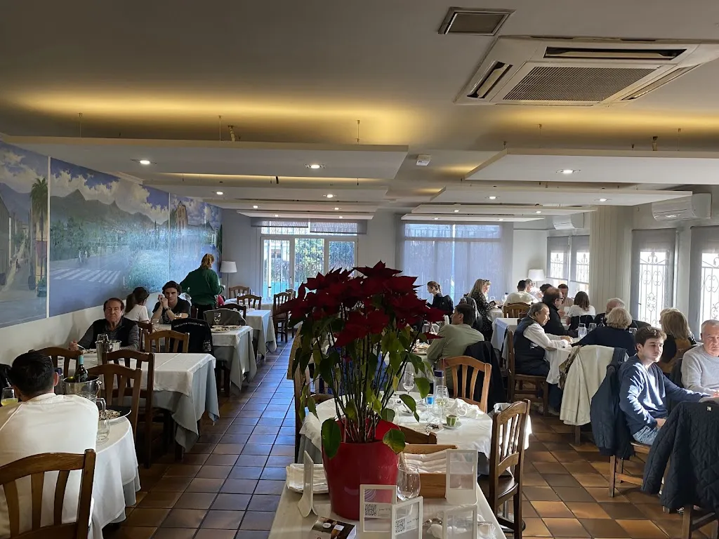 Mark van der Aa_Cal Tito_Cabrera dAnoia_review