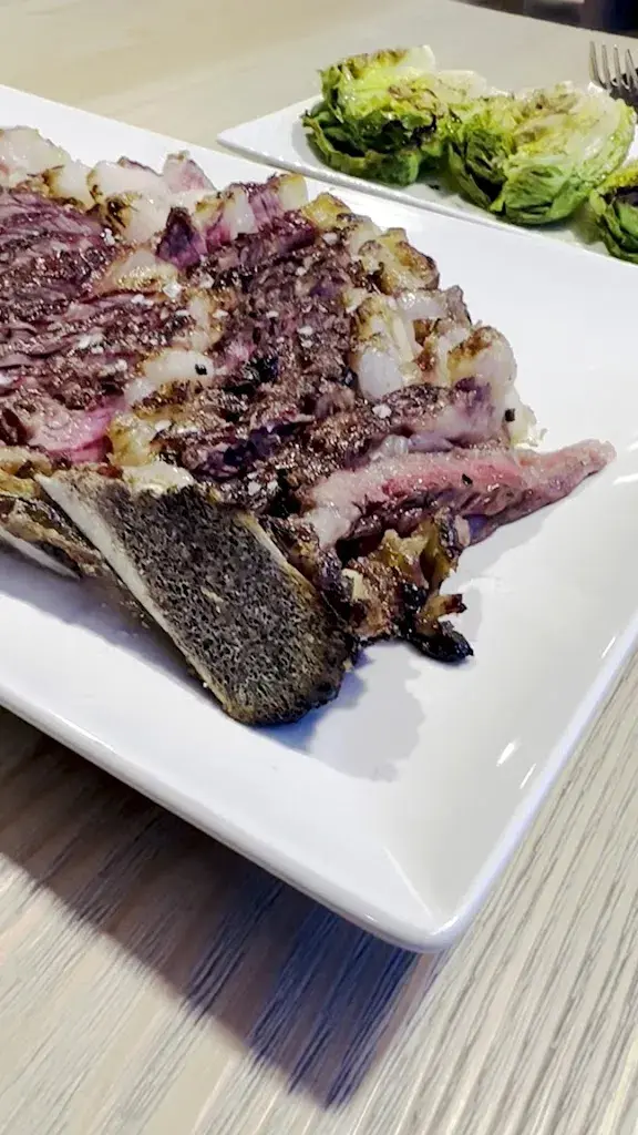 Folls Restaurant_Calaf_slider_image_2