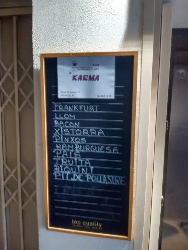 Menu_Bar Frankfurt Karma_Calaf_image_1