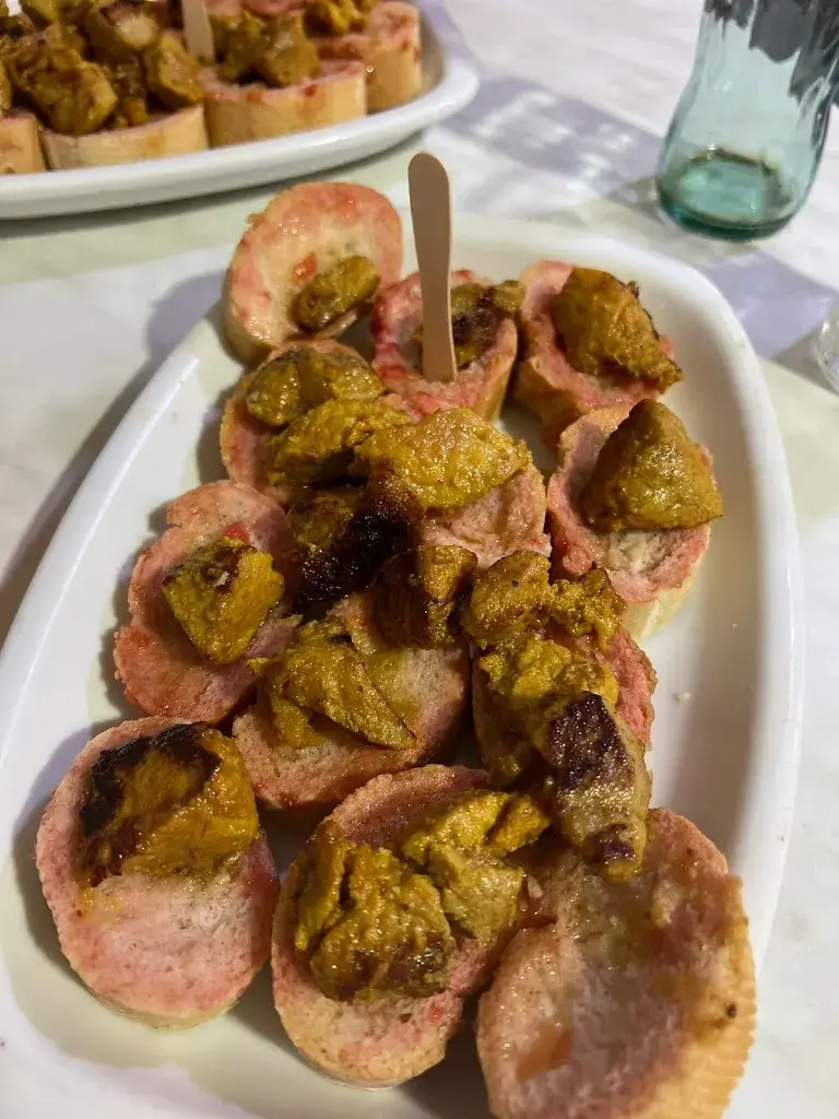 Bar Frankfurt Karma_Calaf_slider_image_2