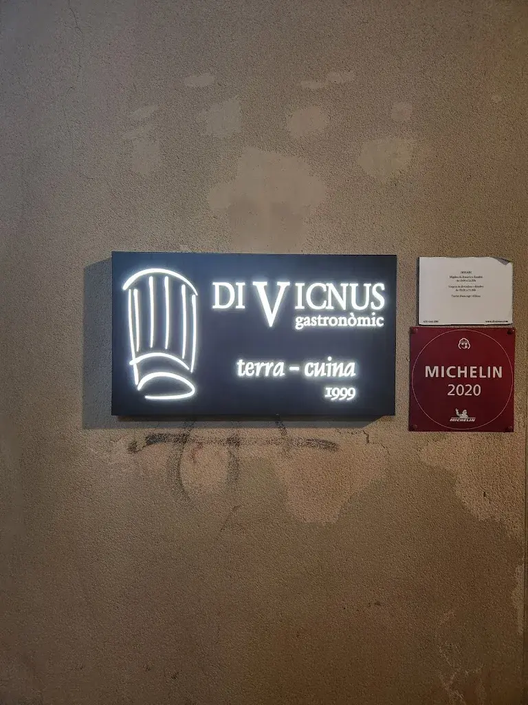 J. BISBAL_Restaurant Divicnus_Calldetenes_recensione