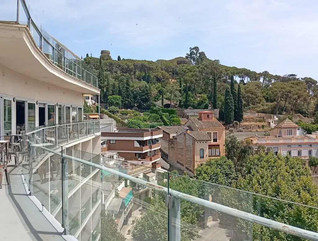 Junaid_DYH DYNAMIC HOTELS_Caldes dEstrac_review