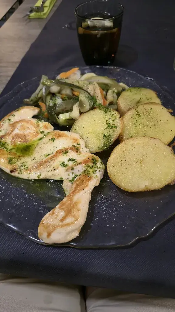 Stephanie van der G._Restaurant Maritim_Calella_review