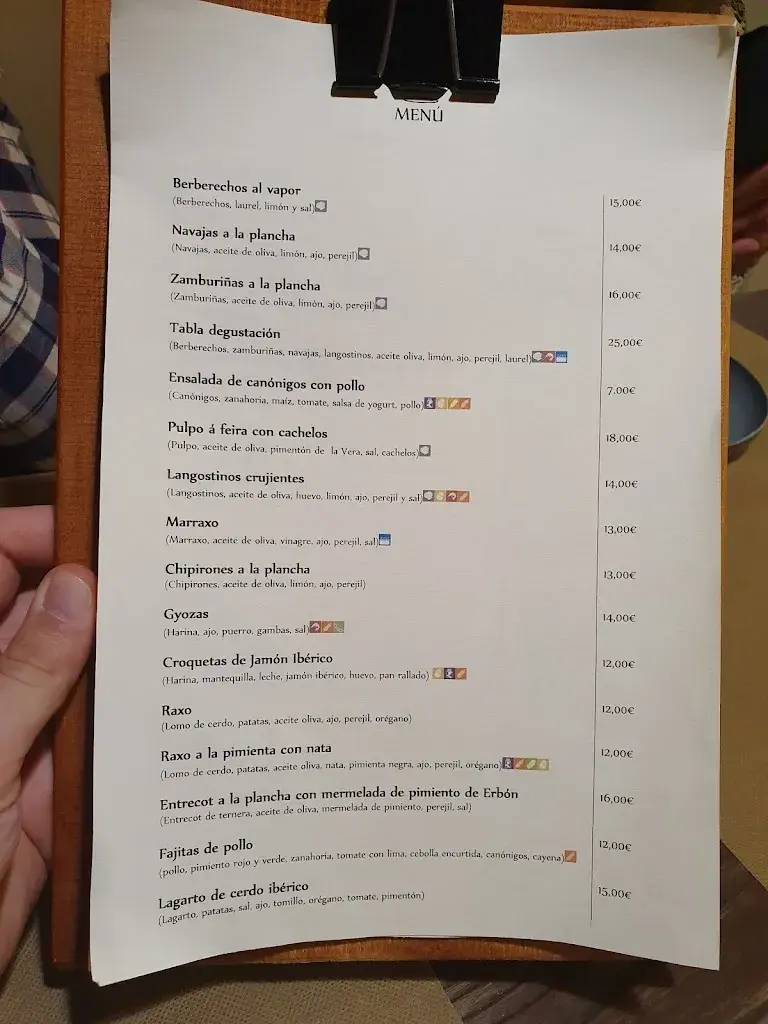 Menu_7 Santiños_Narón_image_2