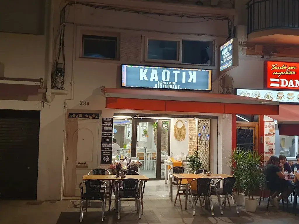 Natalie_RESTAURANT KAOTIK_Calella_review