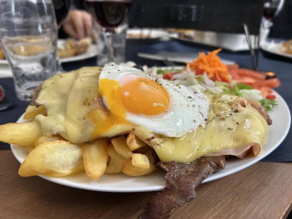 Luna Gaucha_Calella_slider_image_3