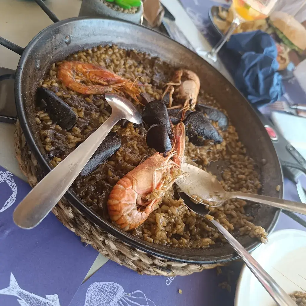 Menu_𝗕𝗟𝗨𝗘 𝗕𝗔𝗥 𝗕𝗘𝗔𝗖𝗛 𝗖𝗟𝗨𝗕 | 𝗖𝗔𝗟𝗘𝗟𝗟𝗔 | Restaurante en la playa_Calella_image_7