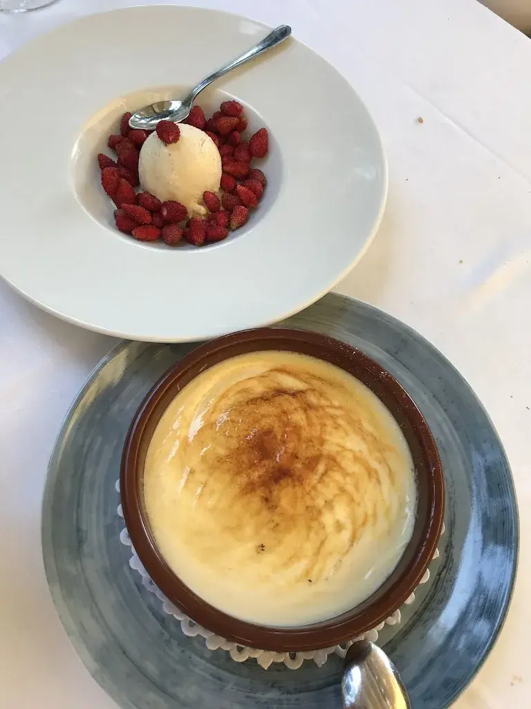 Anna Trnvsk_Restaurant la Peixateria_Calella_review