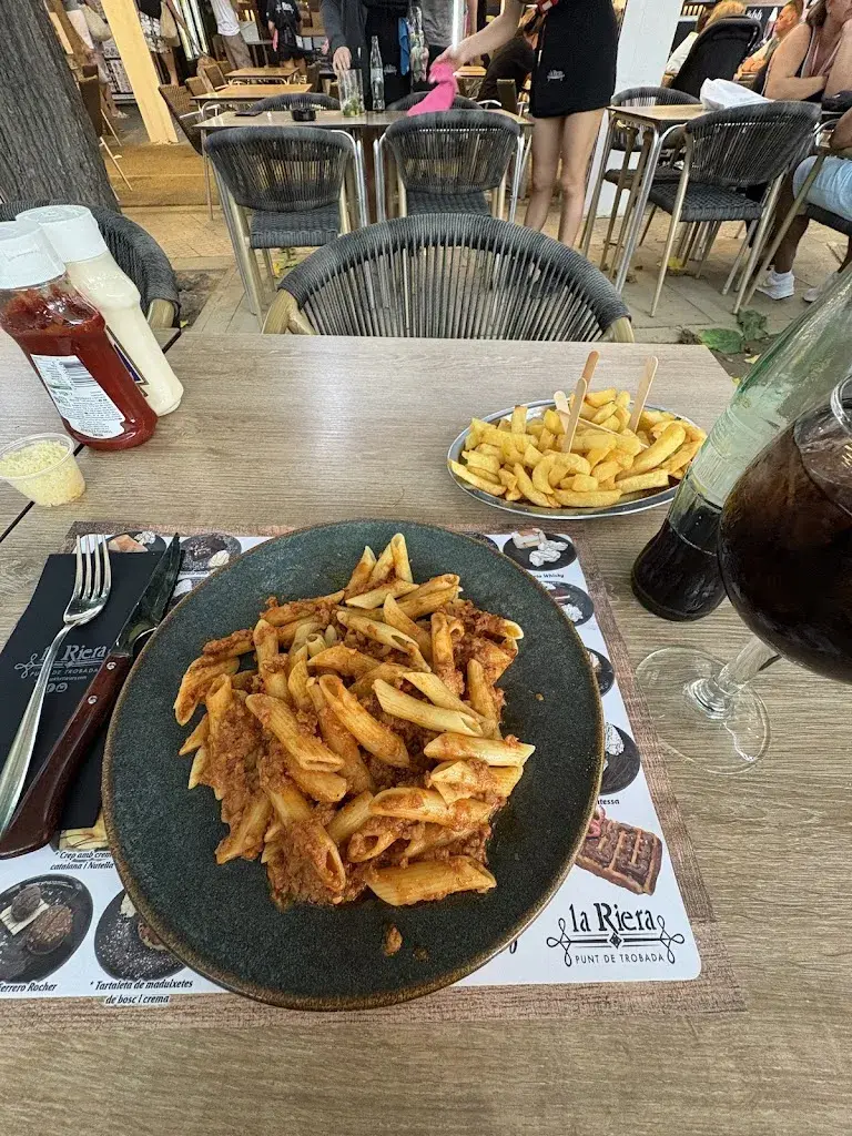 Lulu B_Frankfurt La Riera_Calella_review