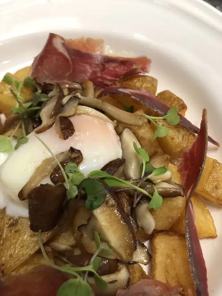 Roger_Restaurant Tennis Cabrils_Cabrils_review