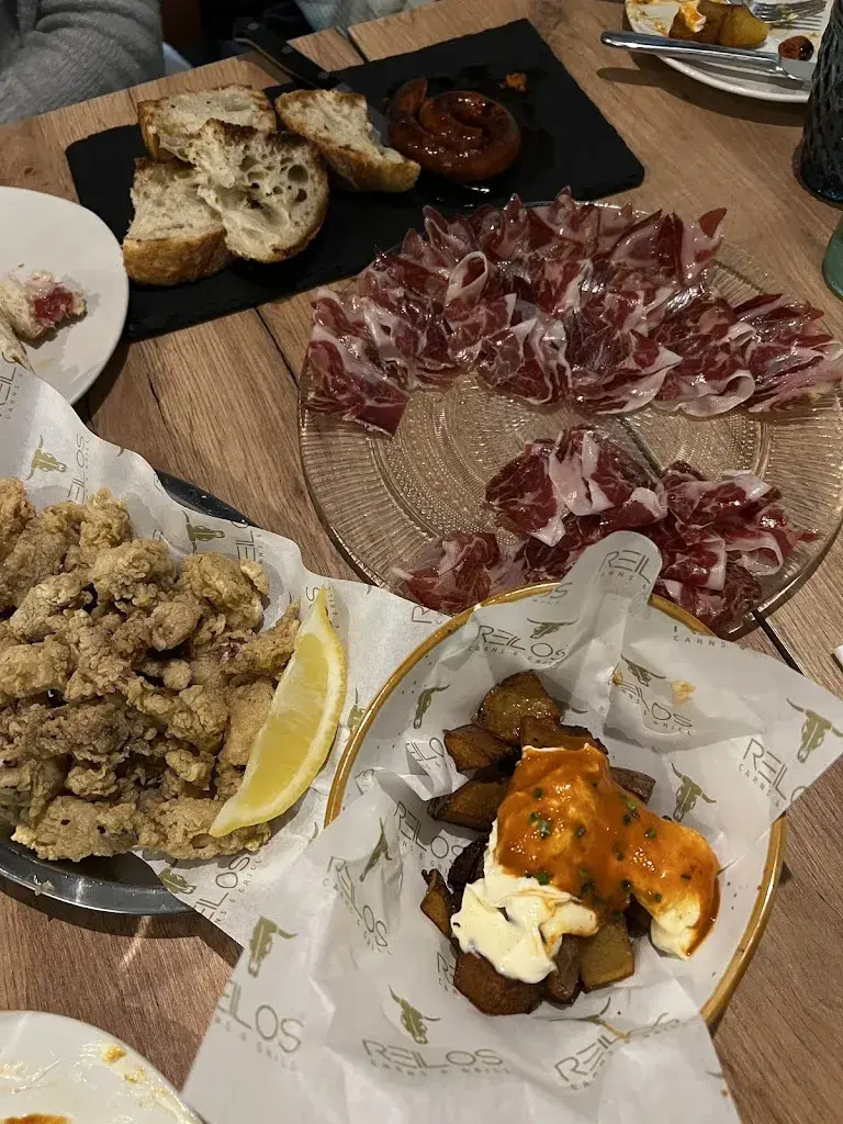 Melissa Larsen_Reilos Carns & Grill_Cabrils_review