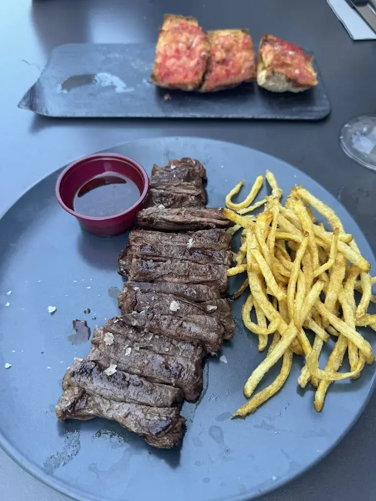 J T_Deunidó Restaurant_Cabrils_recensione