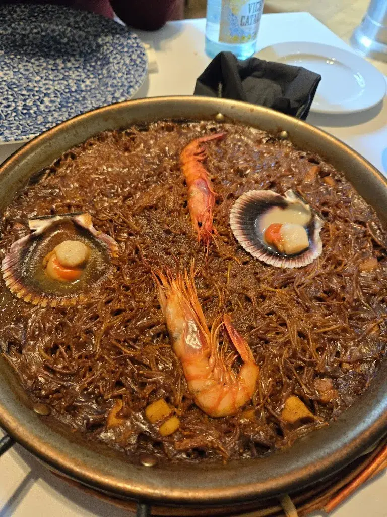 Pouria Sayyad Khodashenas_6Q Restaurant Modernista_Canet de Mar_review