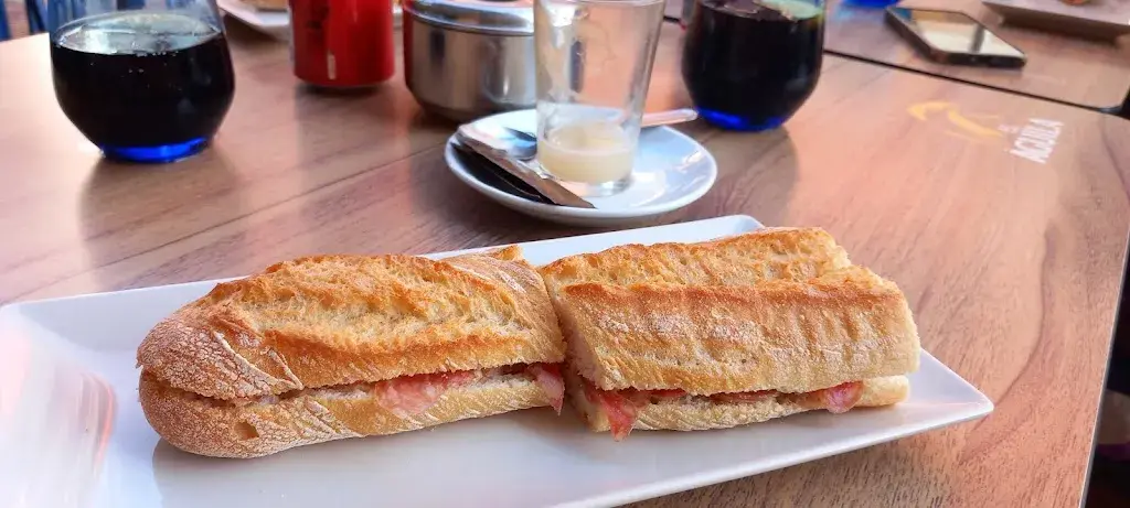 David Ramos_A Nosa Casa_Canet de Mar_review