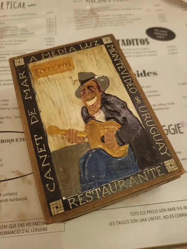 Daniel Felipe Sánchez_AMediaLuz_Canet de Mar_review