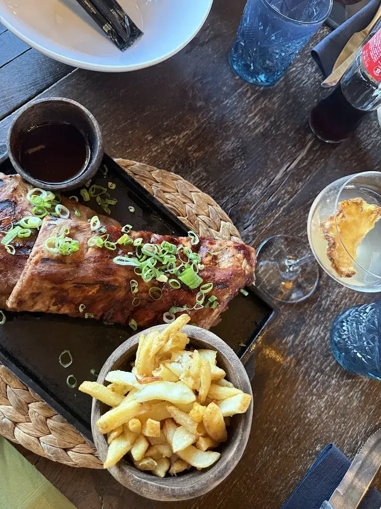 Ann Reyes_Pub del Mar - Restaurant Canet-En-Roussillon_Canet de Mar_review