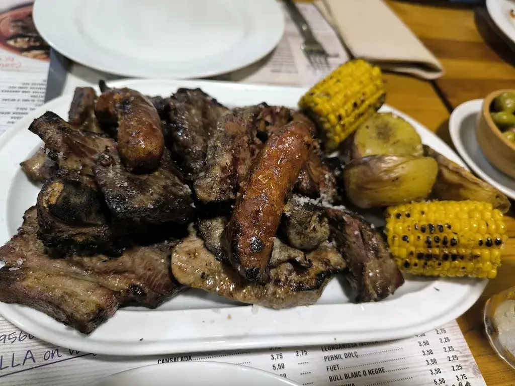 Lea Bušelić_La Graella_Canet de Mar_review