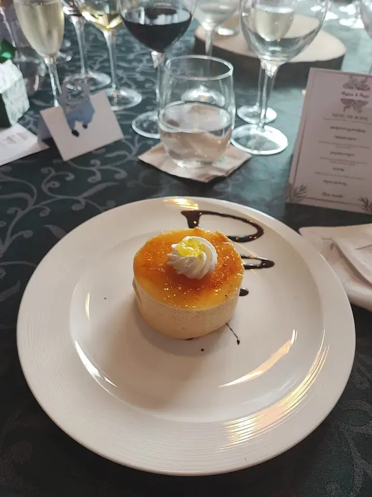 Restaurant La Pedrera_Canyelles_slider_image_3