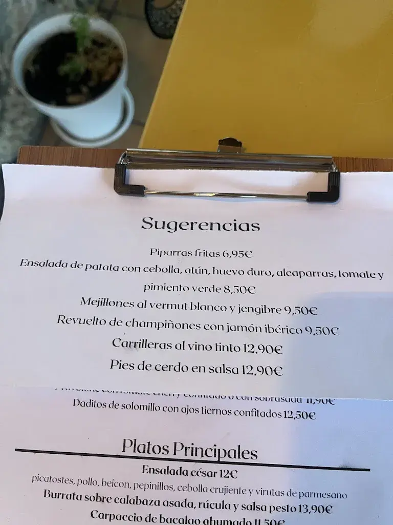Menu_SpaccaNapoli_Caraffa del Bianco_image_4