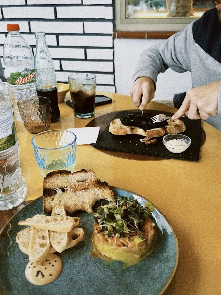 Maite Porter_Garrot_Canyelles_recensione