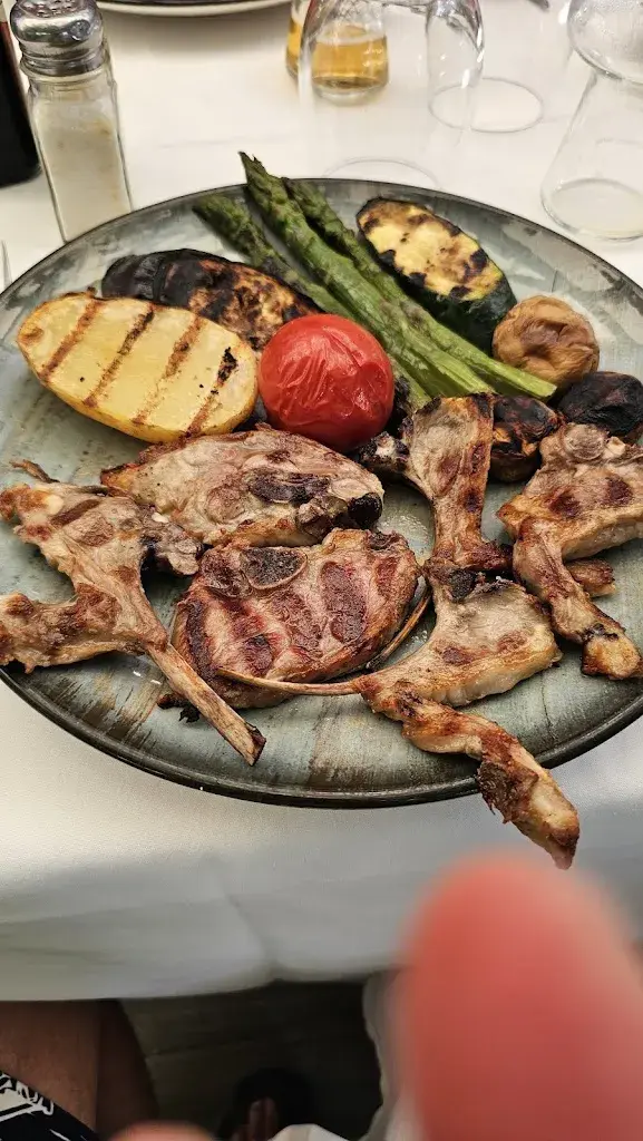 Dan Krych_Restaurant Sybius Cala Canyelles_Canyelles_recensione