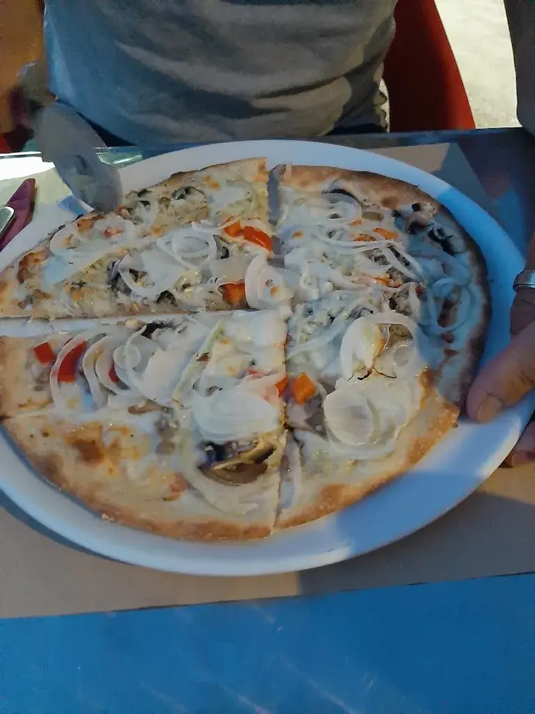 Menu_Queen Pizza_Canyelles_immagine_8