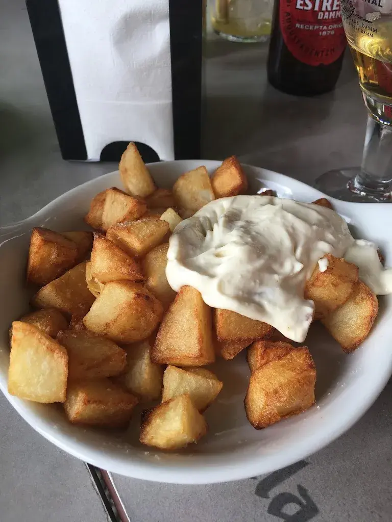 Thomas Wichmann_Queen Pizza_Canyelles_recensione