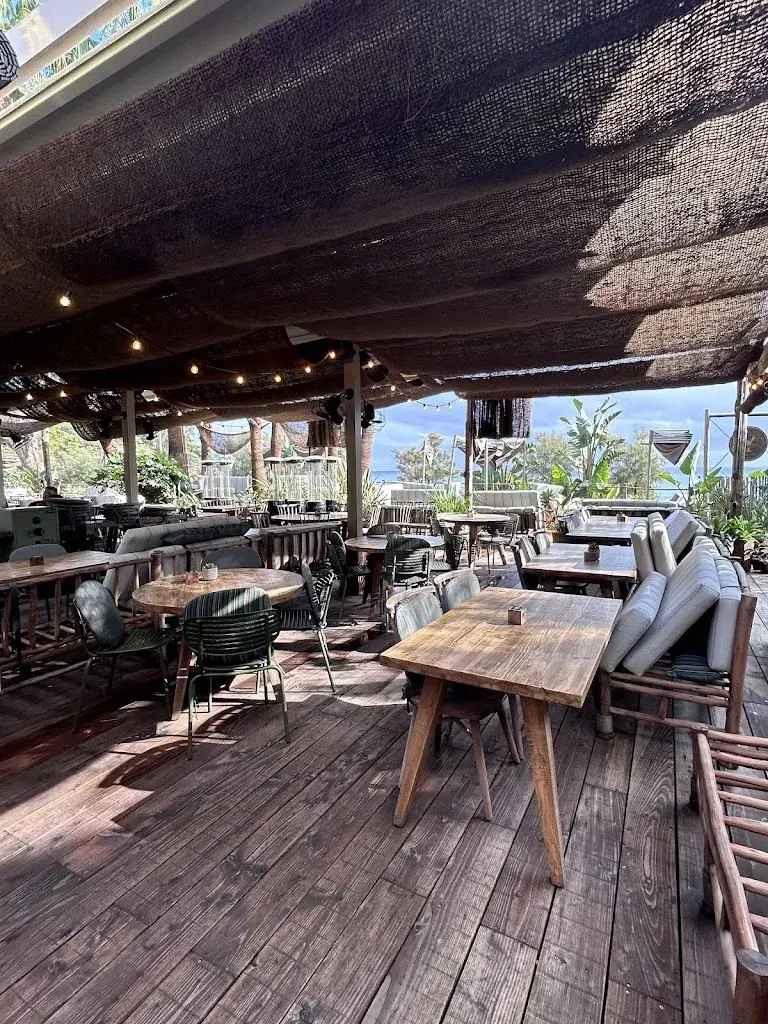 Gammarus Restaurant & Beach Club_Canyelles_slider_image_1