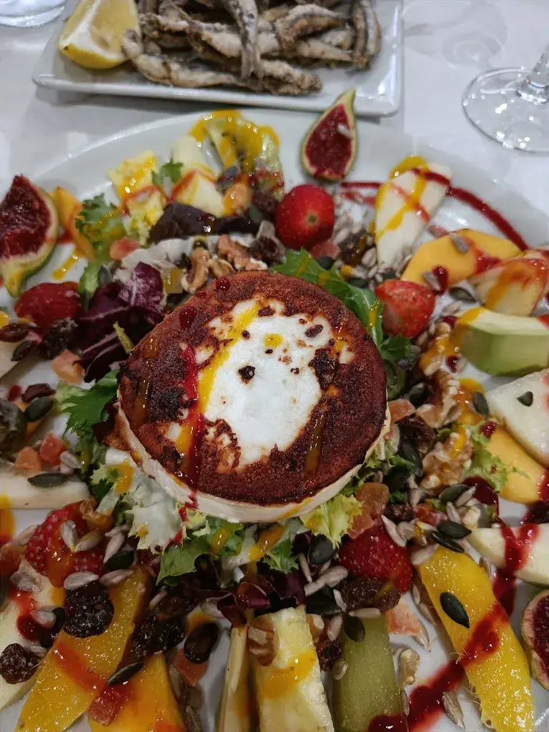 Matt R_Chez Paquito_Canyelles_review