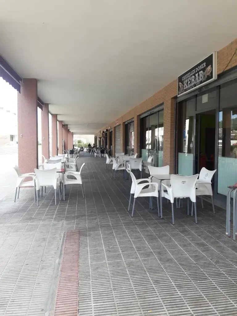 CANYELLES DONNER KEBAB_Canyelles_slider_image_2