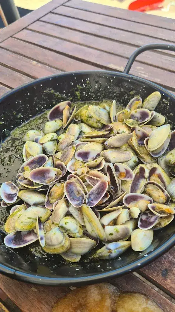 Ondrej Kohoutek_Xiringuito Canyelles_Canyelles_review