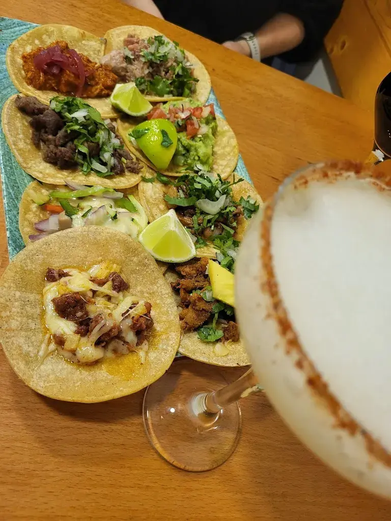 Menu_Taqueria El Chaparrito_Amés_image_5