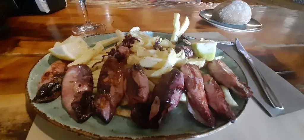 Carlos Polo_Australian_Narón_review