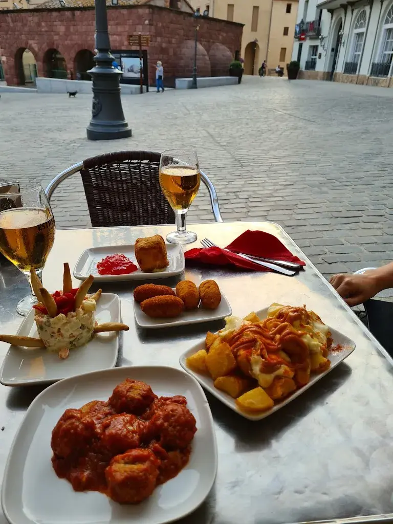 Kasper Kaszuba_Cafè Totote_Caldes de Montbui_review