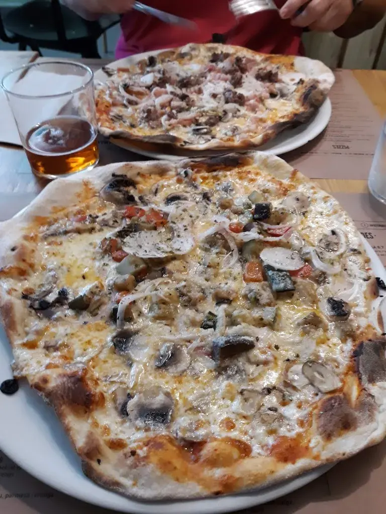 Menu_Pizzeria Il Lago_Caldes de Montbui_image_8