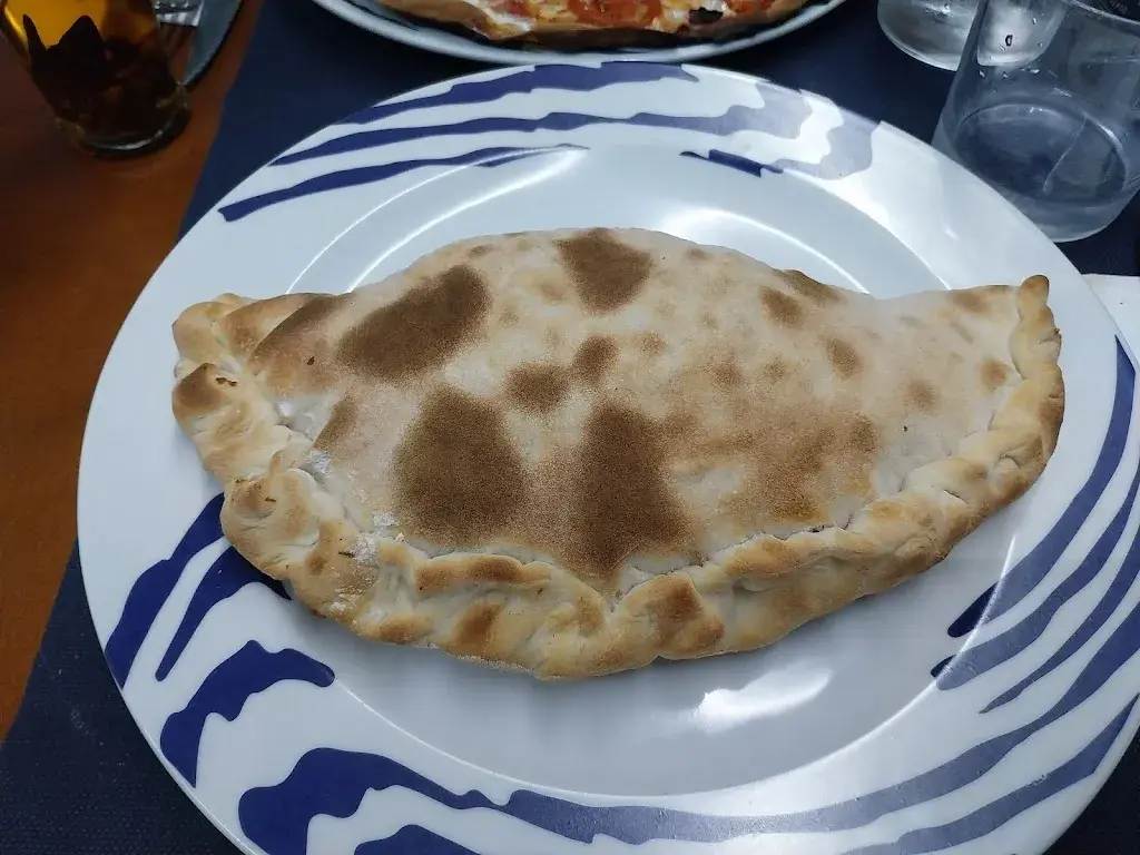 Carlos Chicano Sanchez_Restaurante Pizzería Mediterrania_Caldes de Montbui_review