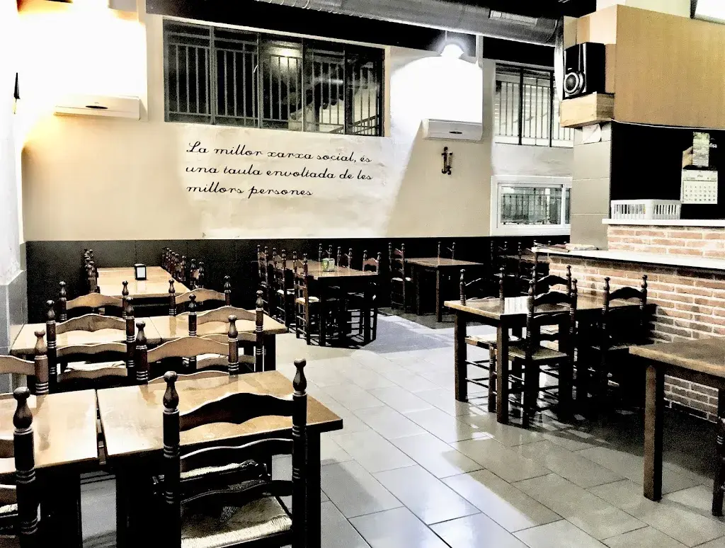 L'Esquinika de Caldes restaurant in Caldes de Montbui