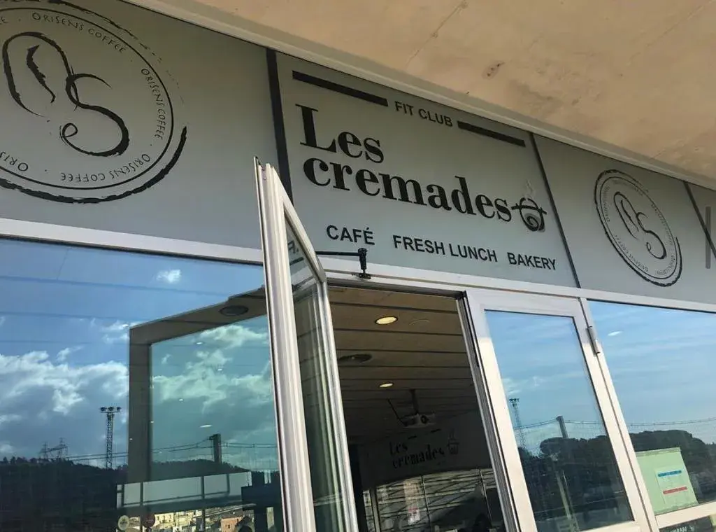 Bar Les Cremades_Caldes de Montbui_slider_image_3