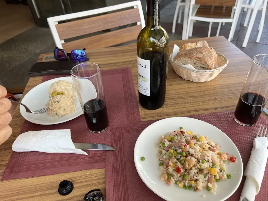 Li Konig_ESTRELA DO PONTO_Narón_review