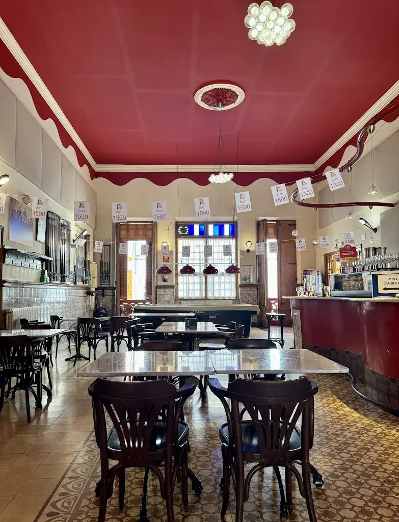 Cafeteria La Lliga_Capellades_slider_image_1