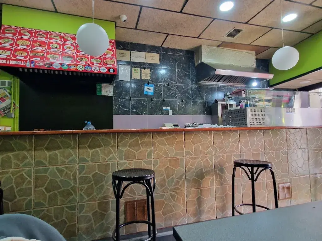 King doner kebab Pizzeria_Capellades_slider_image_3