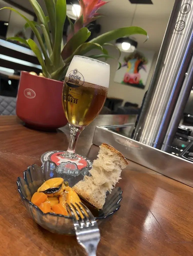 SALSIÑA Restaurante_Narón_slider_image_2