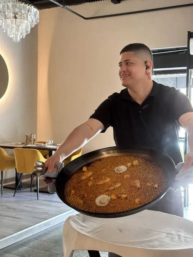 Kimberly Chao_Restaurante Cardona_Cardona_Bewertung