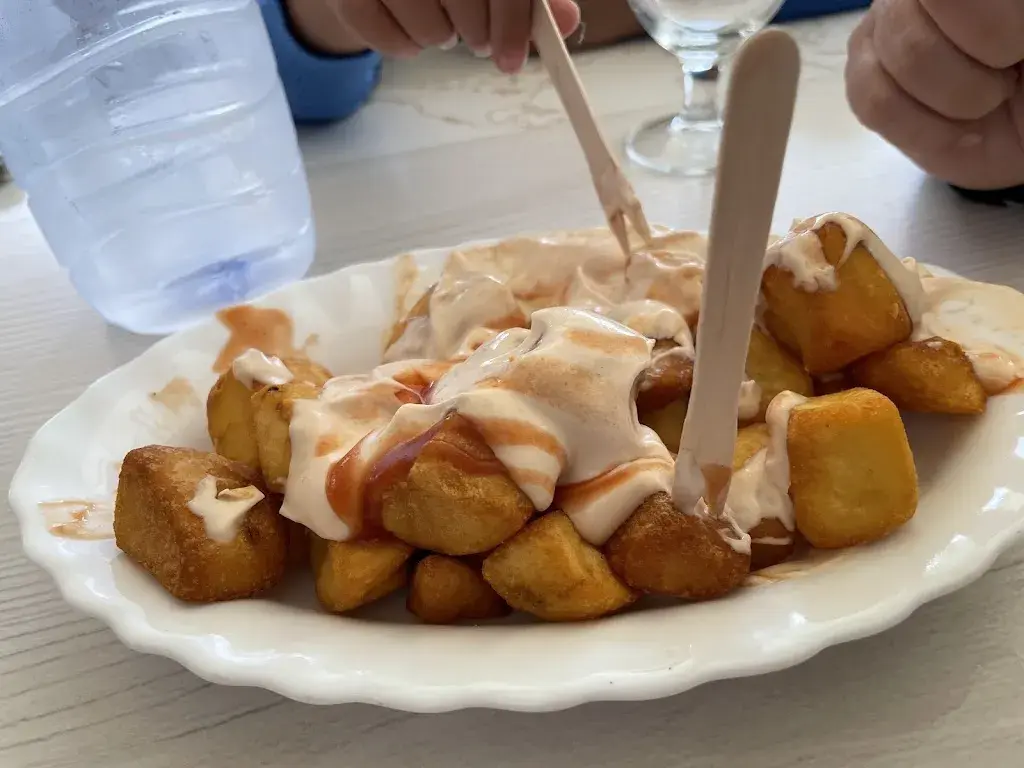 Bar restaurant Sant Jordi_Cardona_slider_image_2