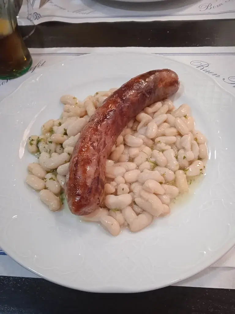 Bar restaurant Sant Jordi_Cardona_slider_image_3