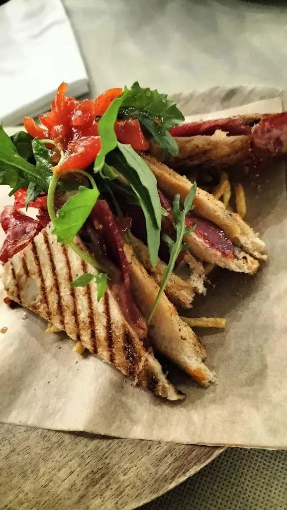 mariona_Restaurant El Centru_Cardona_review