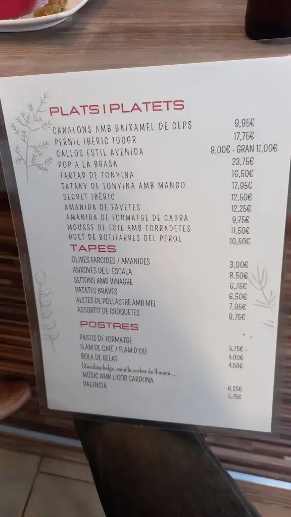 Menu_Bar Avenida_Cardona_image_1
