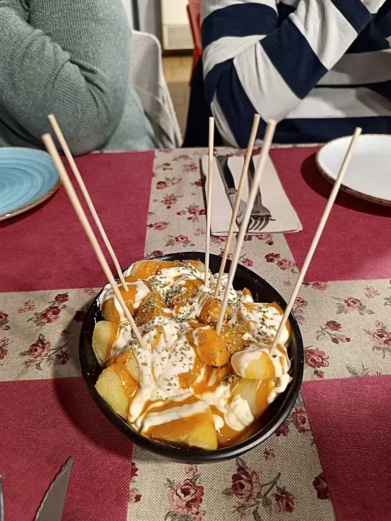 Menu_Bar Avenida_Cardona_image_5