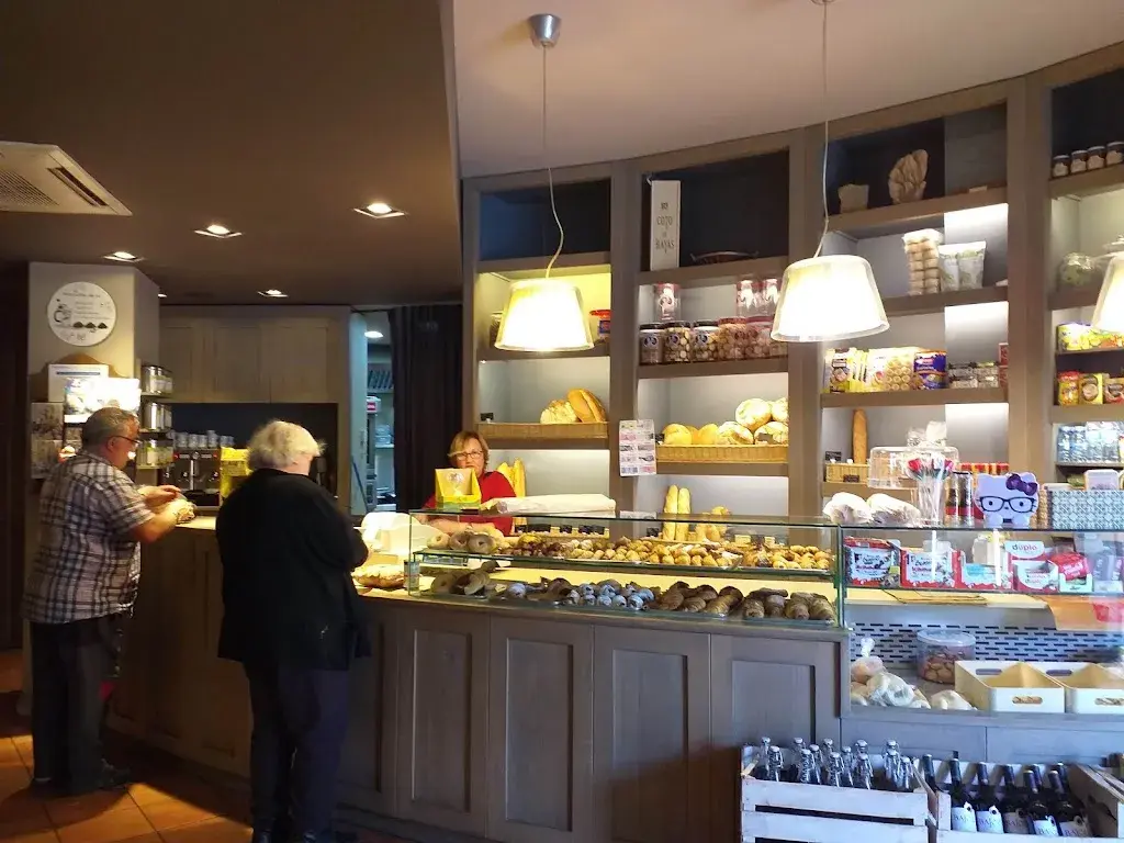 Carlos Lai_Flequers de Cardona (Forn Escasany)_Cardona_review